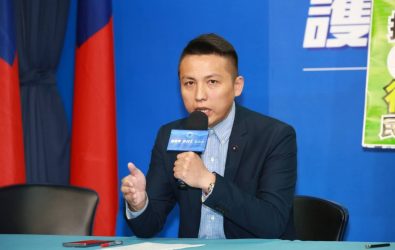 LINE_ALBUM_新聞發佈相片集錦_251126_1