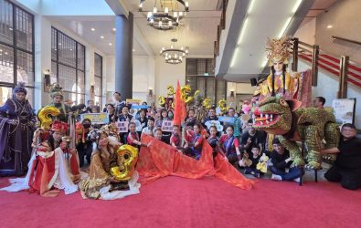 第十屆「來嘉玩偶」開幕，宣告12月6日至12月14日在嘉義縣表演藝術中心盛大登場。(圖／記者邱嘉琪攝)