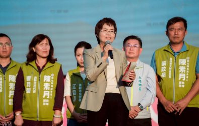 民進黨彰化縣長提名民調倒數，立委陳素月在社頭舉辦誓師大會，現場擠入 3,000 多名支持者，直播觀看突破 5,500 人，選情升溫。（陳素月服務處提供）